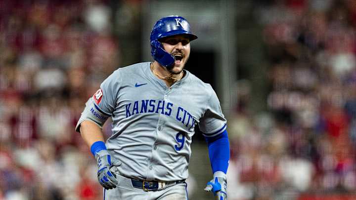 The Royals announced a star player’s return with the best (and hairiest) post of the year