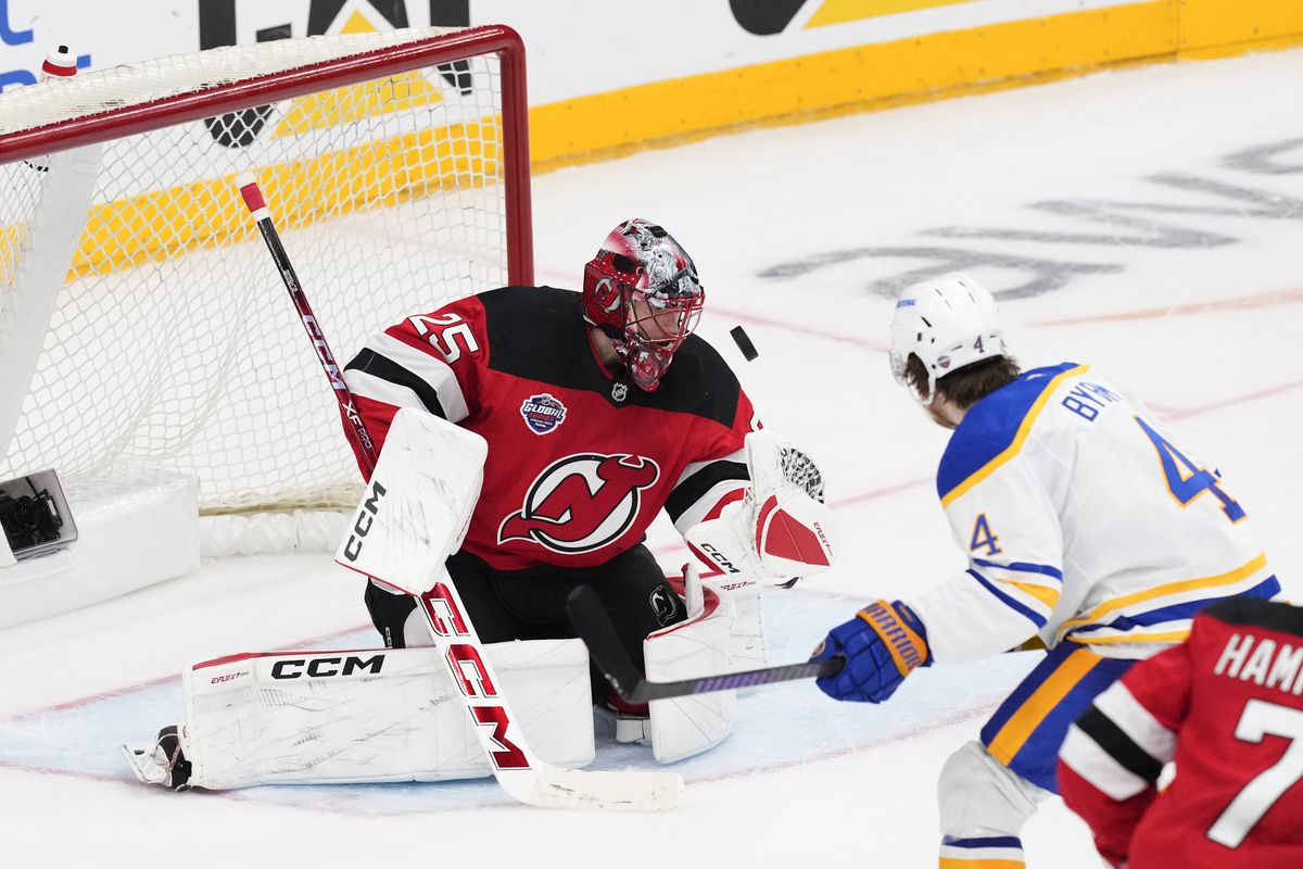 Jacob Markstrom leads the way in New Jersey Devils’ 4-1 win in Global Series 2024-25 season opener