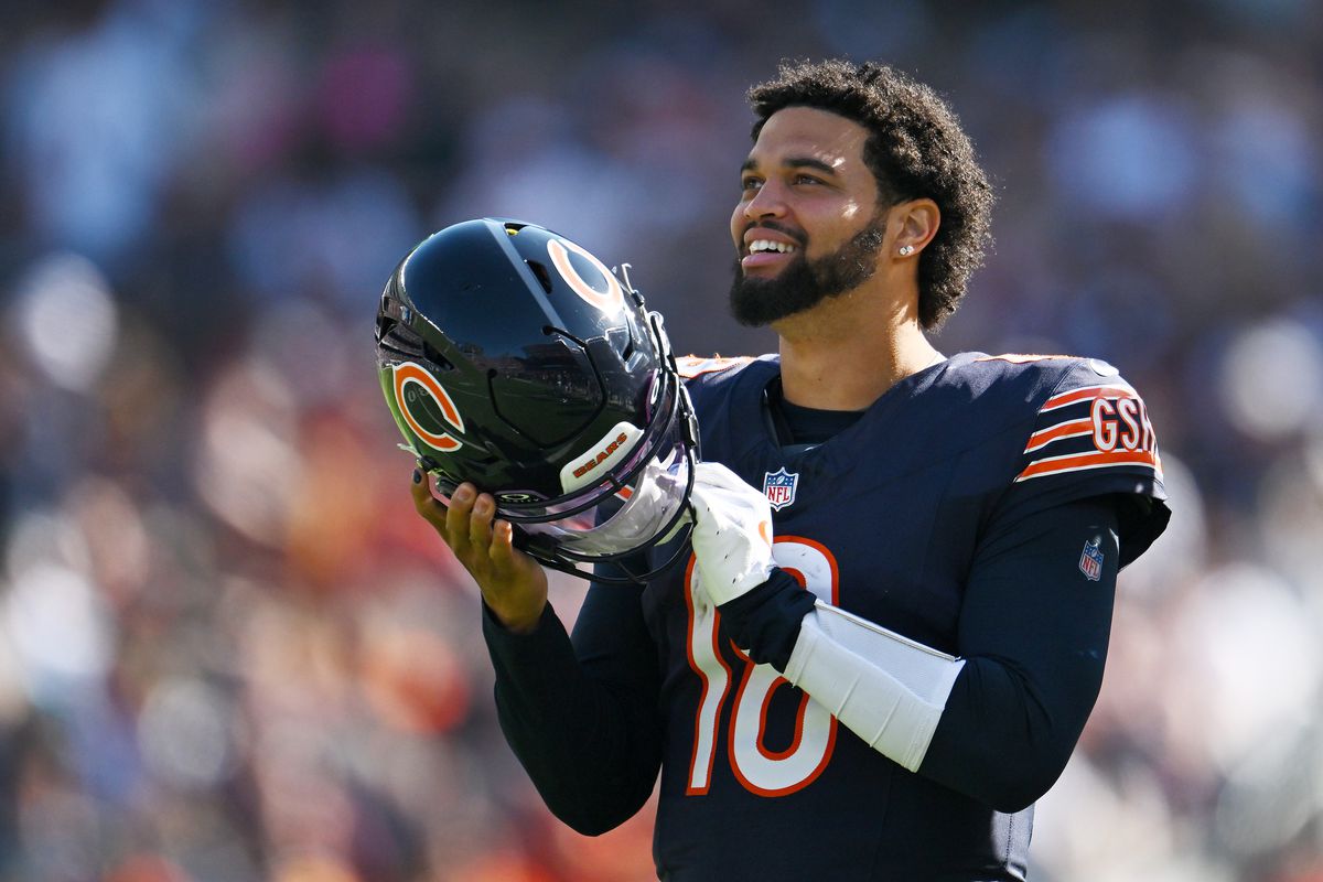 Caleb Williams set another Chicago Bears record