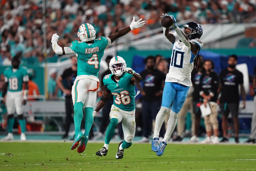 Will Levis exits, but Titans still cruise past Dolphins