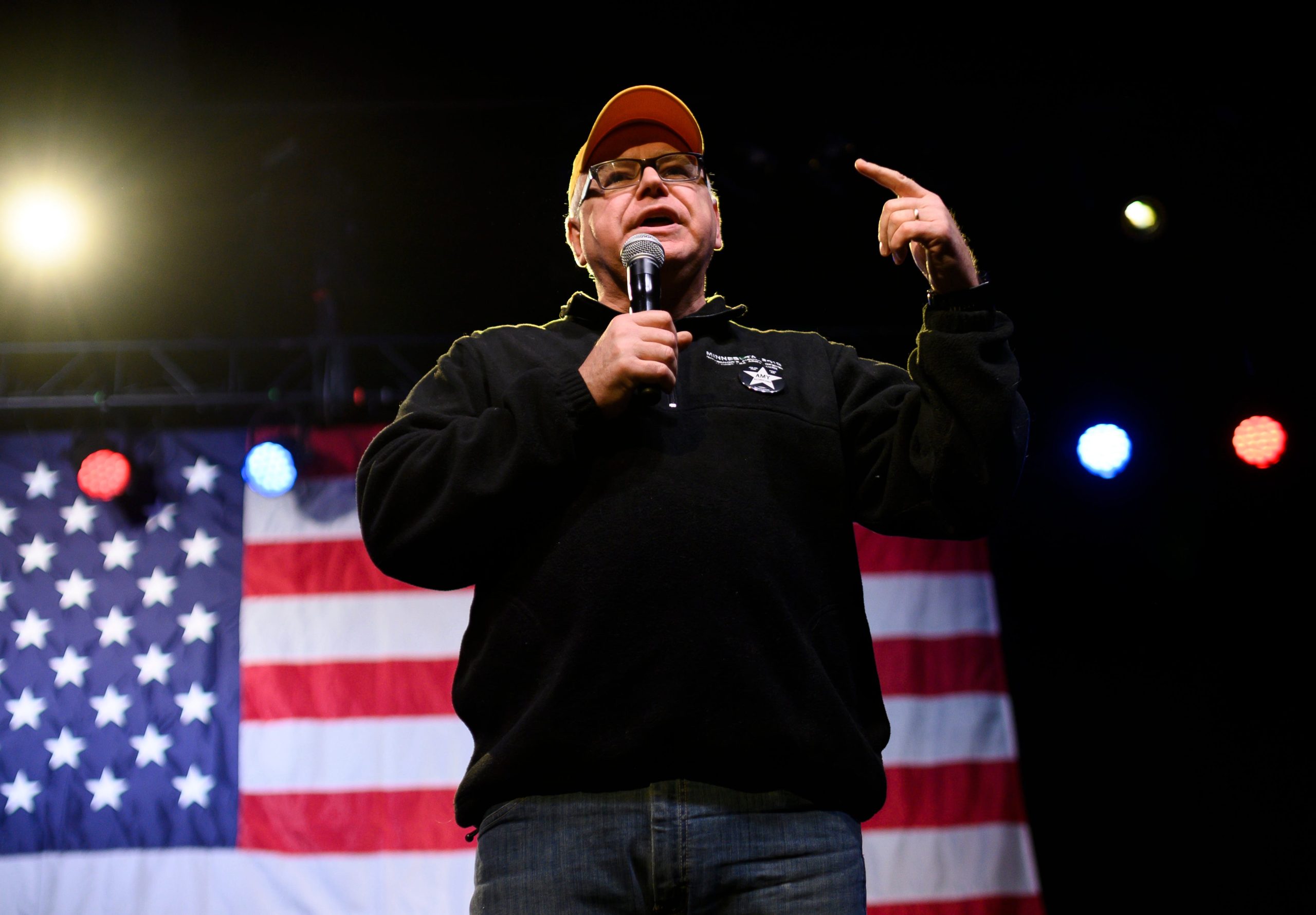 JD Vance and Tim Walz kept things civil as they raced to appeal to moderate voters