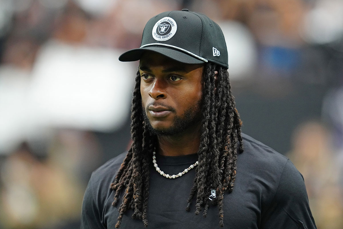 Raiders’ Davante Adams drops truth bomb on Antonio Pierce Instagram controversy