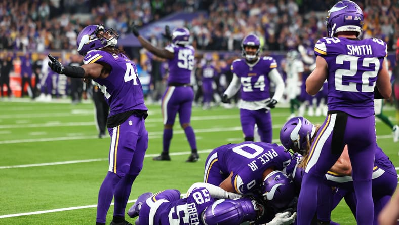 Oddsmakers like Minnesota Vikings in stacked NFC North