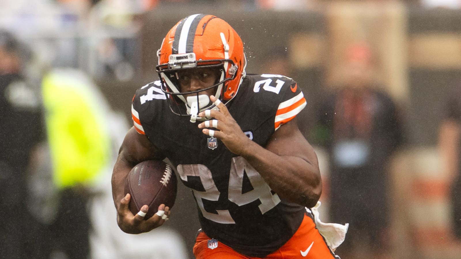 Browns RB Nick Chubb addresses return to practice after devastating knee injury