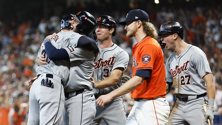 AL West Check-In: Astros swept by Tigers in Wild Card Series