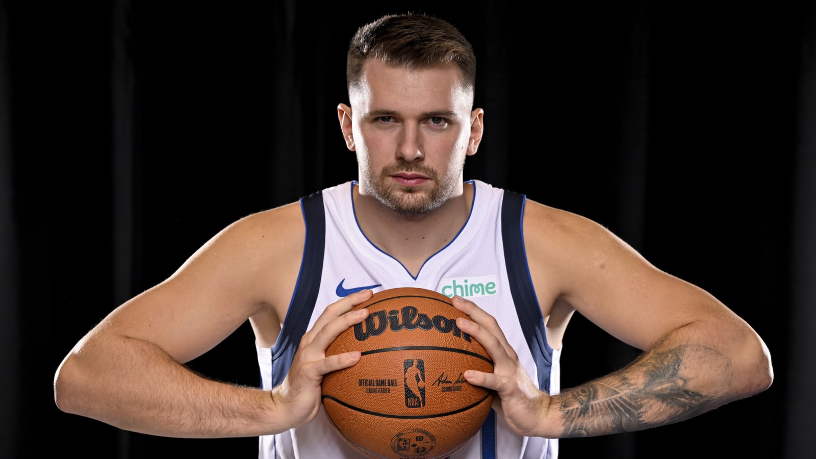 Mavericks’ Luka Doncic out one week with calf injury