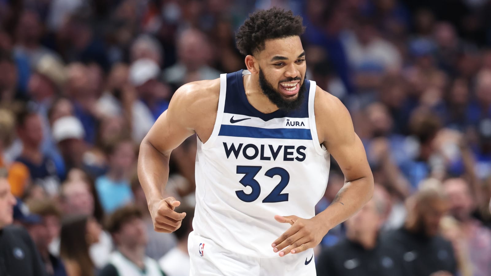 Some NBA execs feel Timberwolves won blockbuster trade