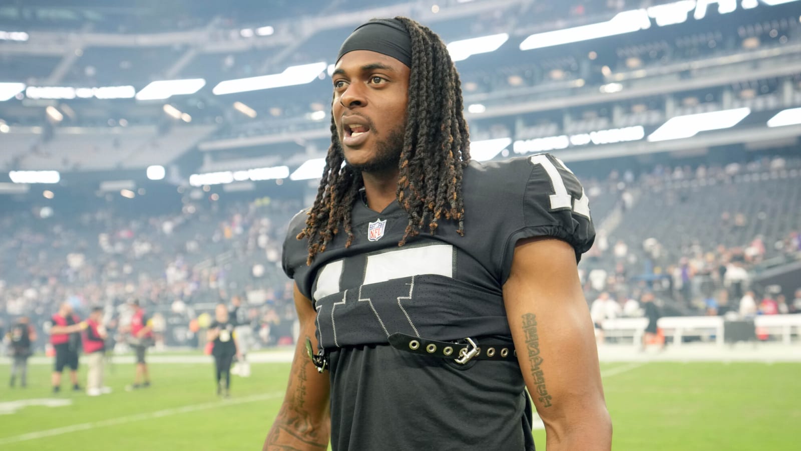 Could Raiders hold onto Davante Adams through trade deadline?