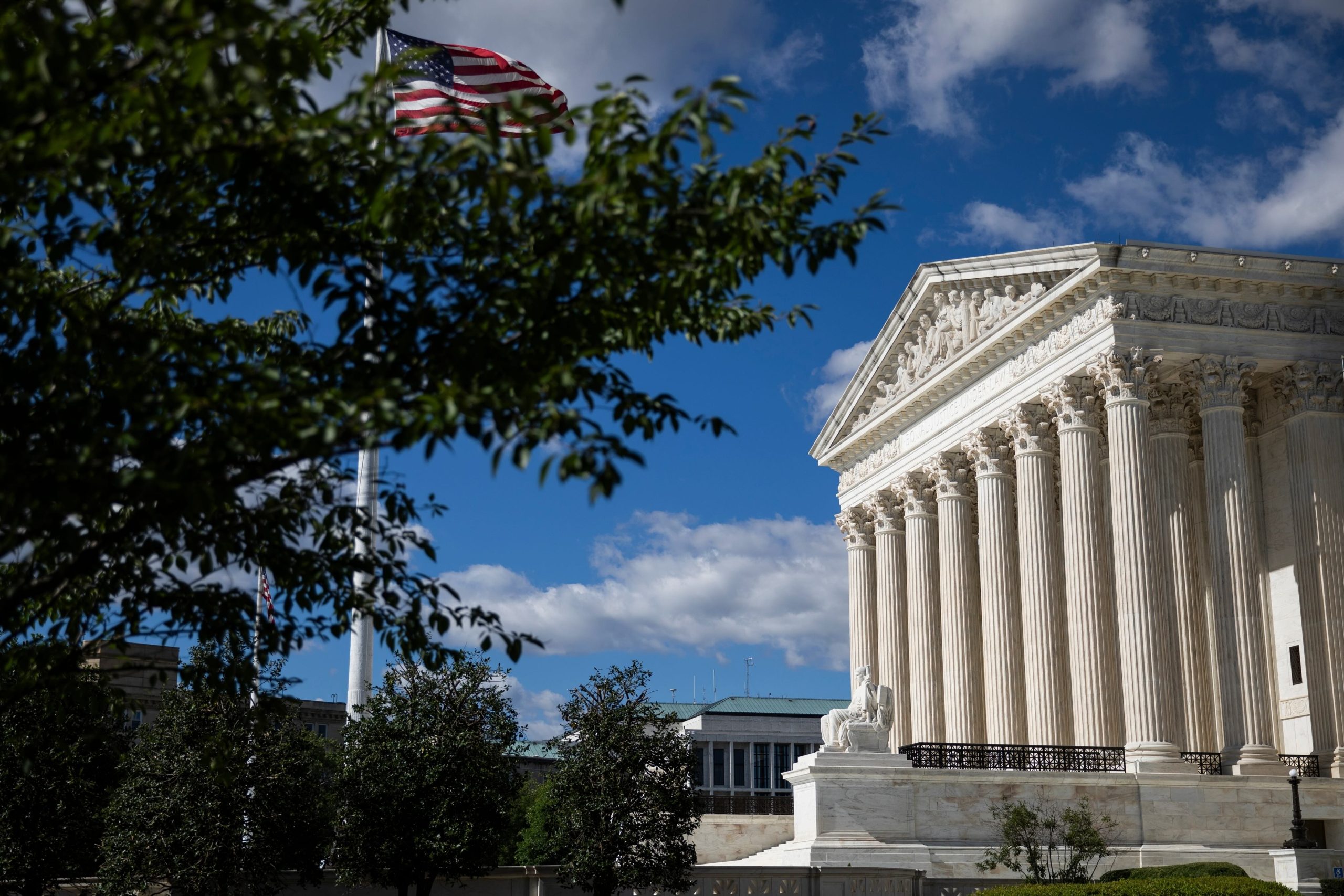 Supreme Court declines to block EPA methane, mercury rules