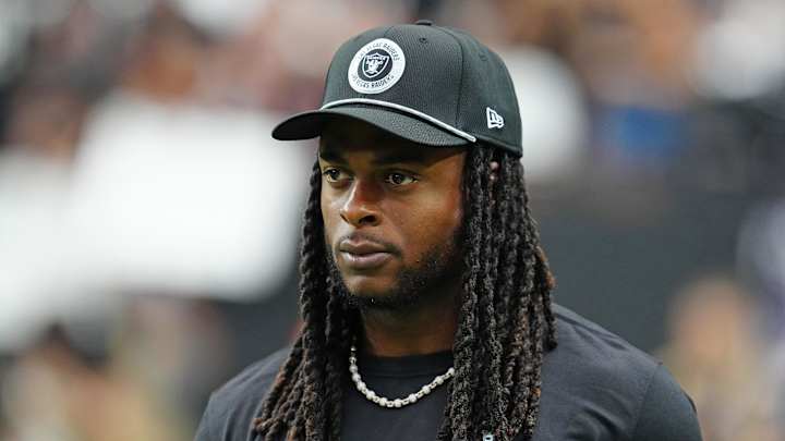 Davante Adams’s trade to Jets led to jokes about his hamstring, and Aaron Rodgers