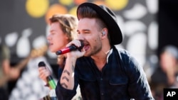 One Direction singer Liam Payne dead after falling from Buenos Aires hotel balcony