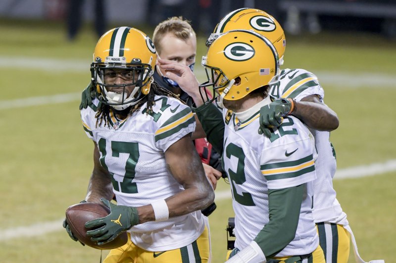New York Jets trade for Las Vegas Raiders wide receiver Davante Adams
