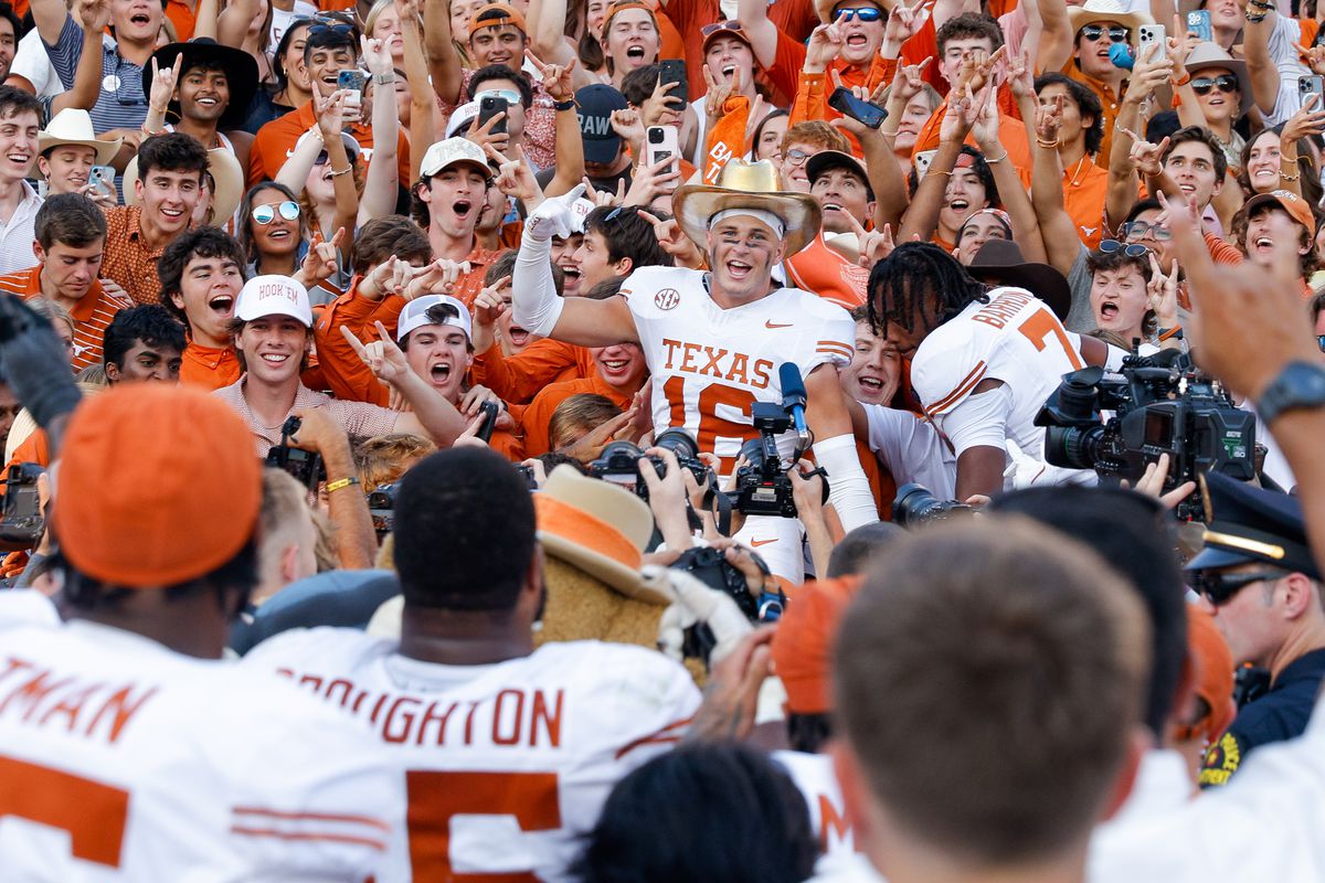 Texas remains No. 1 in the AP Top 25 and Coaches Poll